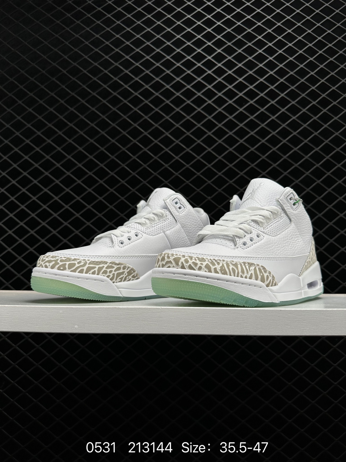 Air Jordan 3 Retro “Pure White”  AJ3